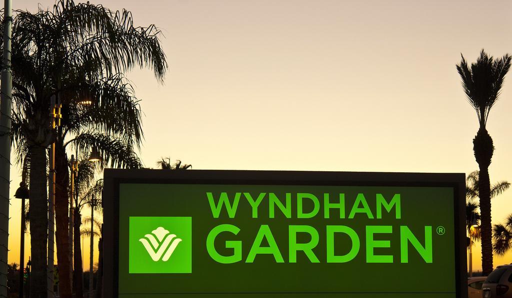 Wyndham Garden Clearwater Beach Exterior foto
